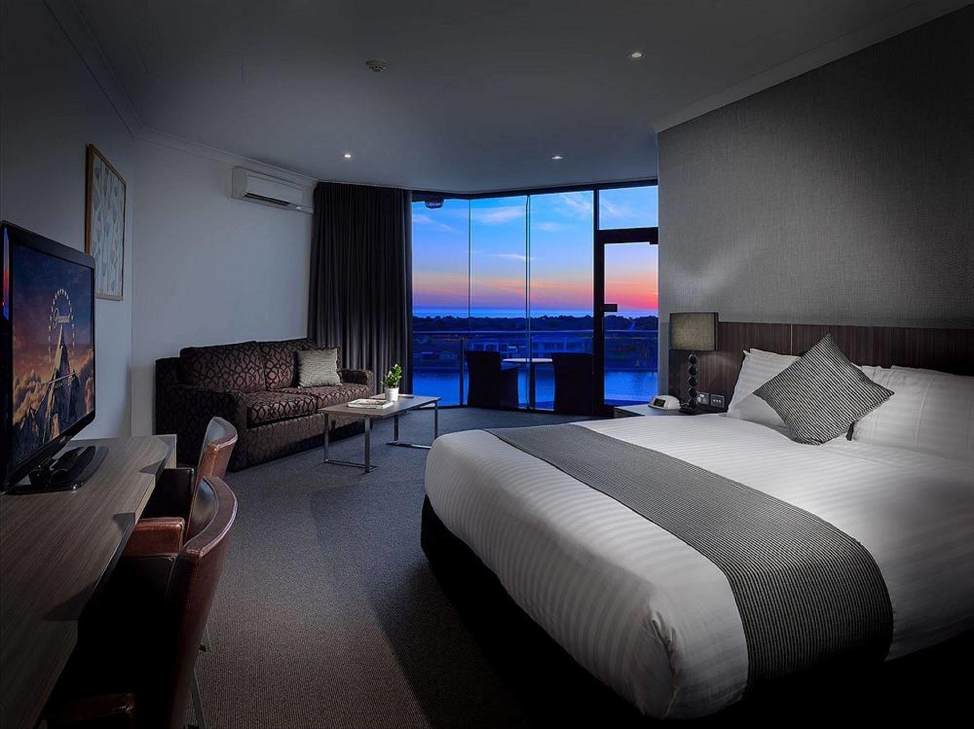 Lakes Hotel Adelaide Buitenkant foto