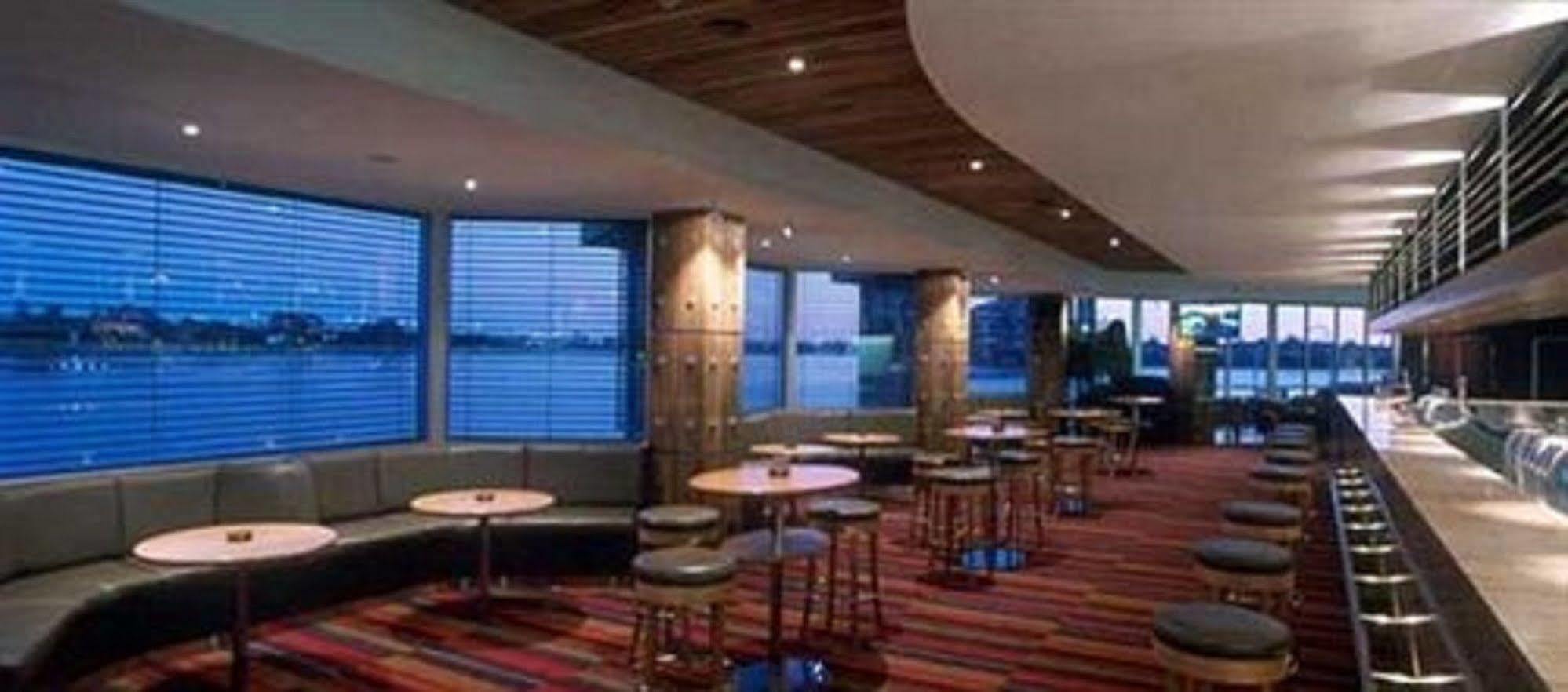 Lakes Hotel Adelaide Buitenkant foto
