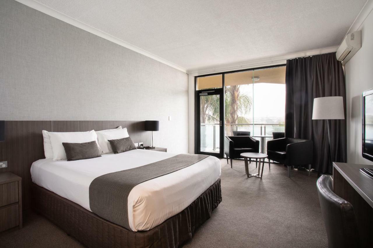 Lakes Hotel Adelaide Buitenkant foto